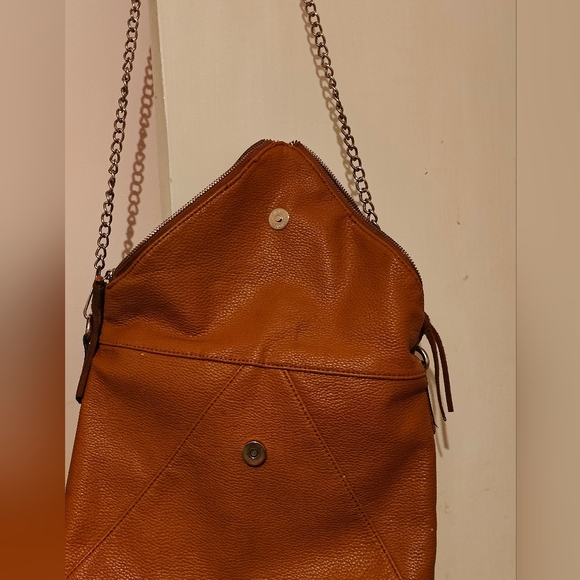 Caramel Crossbody Envelope Bag - Picture 3 of 5